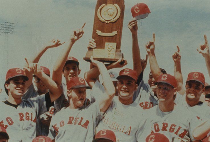 Finding a Team in New Ways: The Legacy of the 1990 Championship UGA  Baseball Team — Grady Newsource